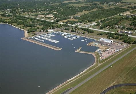 lewis and clark marina|Lewis and Clark Marina 